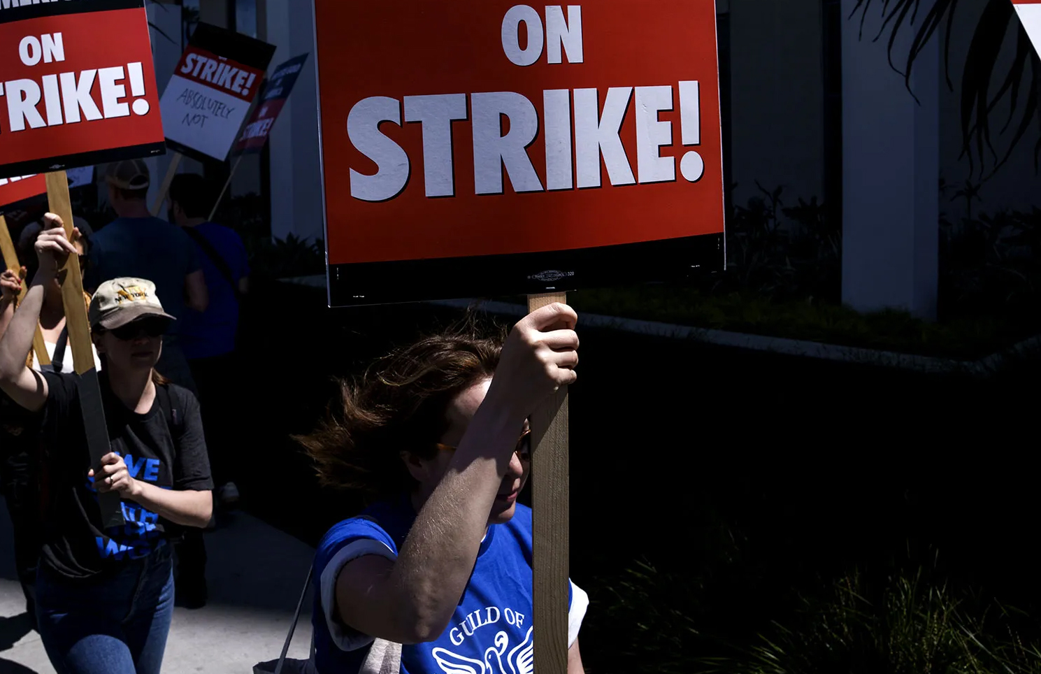The Right to Strike and Picket in Nevada